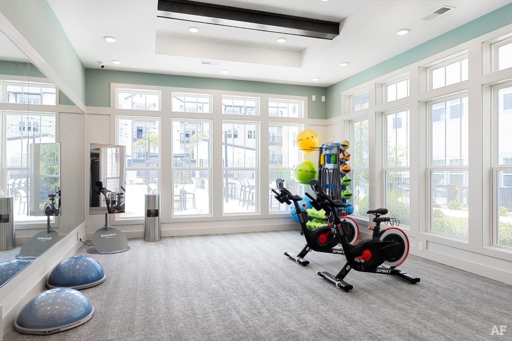 Complete Lush Green Apartment 10 Min To Parks Pets Allowed, Resort-Style Amenities Orlando Exterior photo